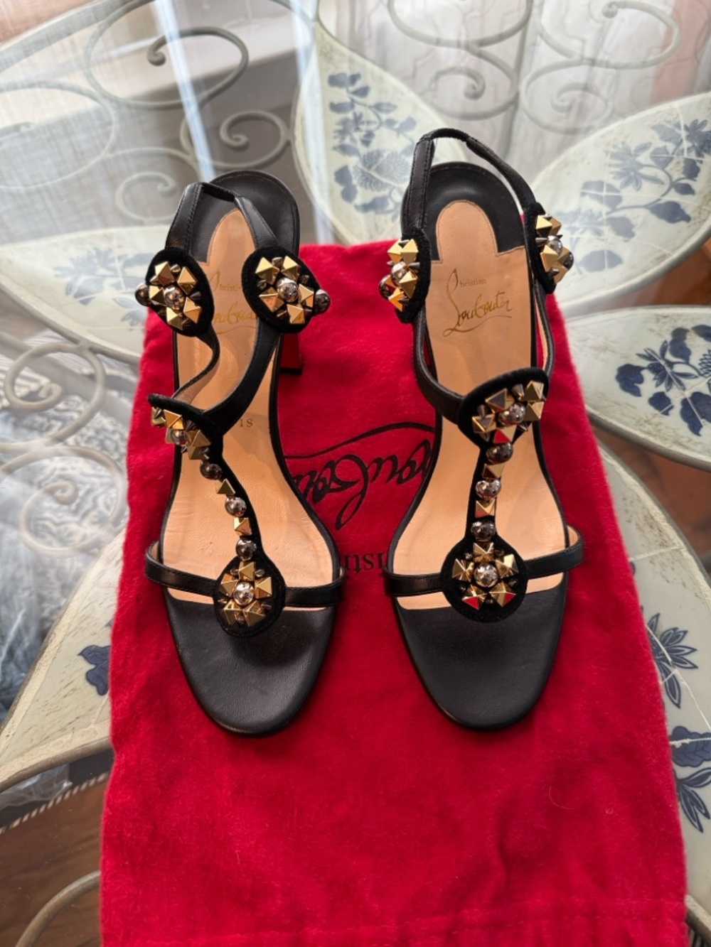 Christian Louboutin Black Leather T-Strap Sandals with Studs - Picture 4 of 8